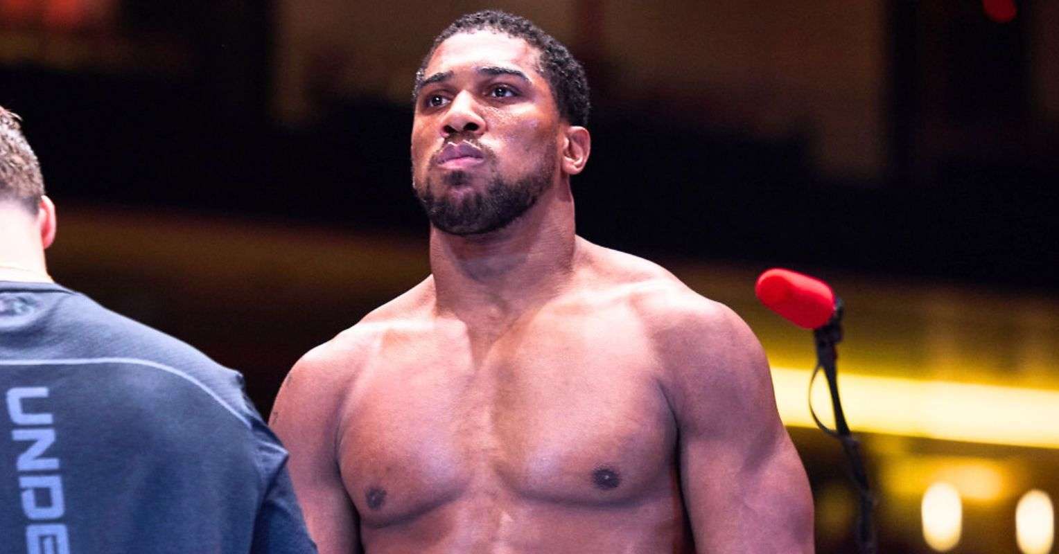 Devastating Heavyweight Puncher Urges Anthony Joshua To ‘Send The Contract’: “Stop Hiding”