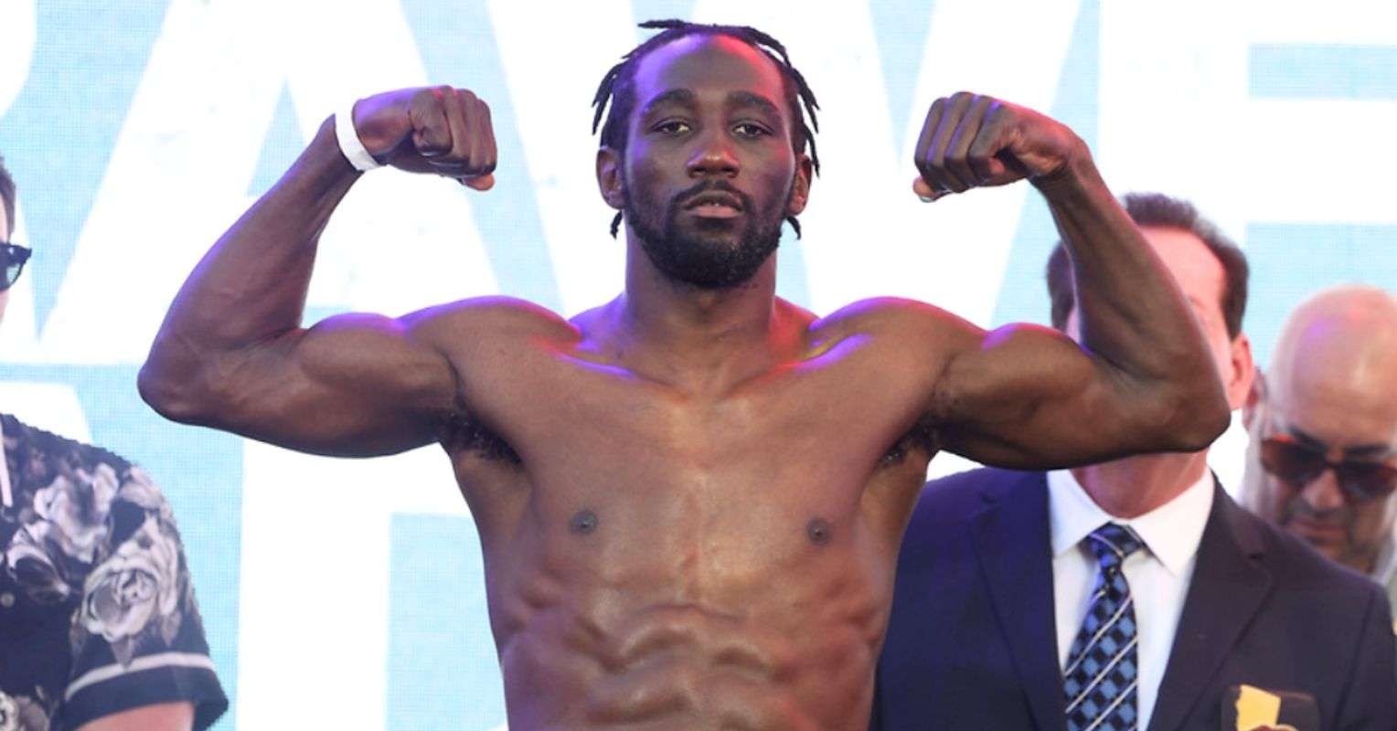 ‘Very Likely’ That Terence Crawford Faces Fighter With 90% KO Rate After Canelo Says De La Hoya
