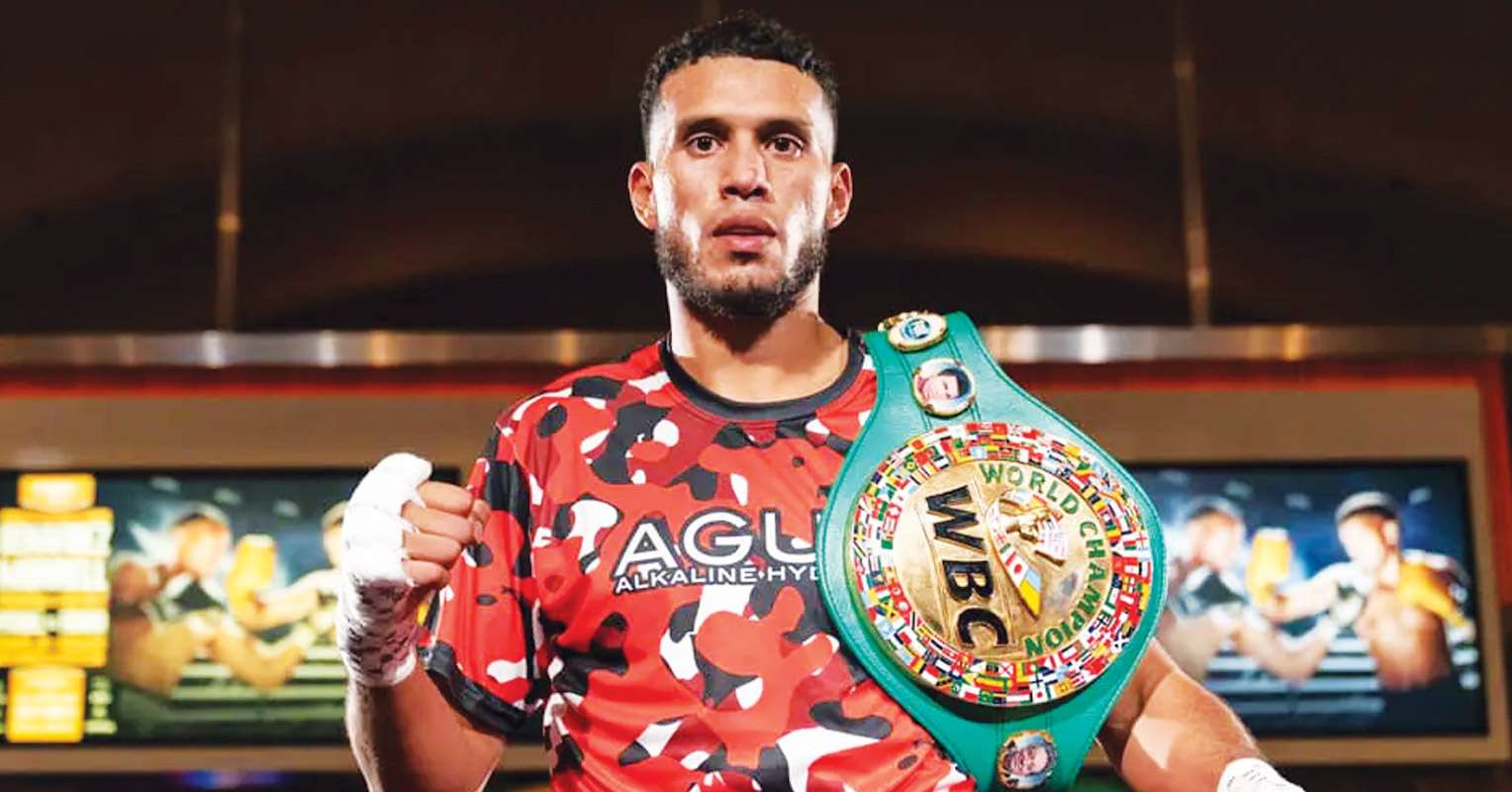 David Benavidez Names The Only Current World Champion Who Would Beat Him: “He’s The Best”