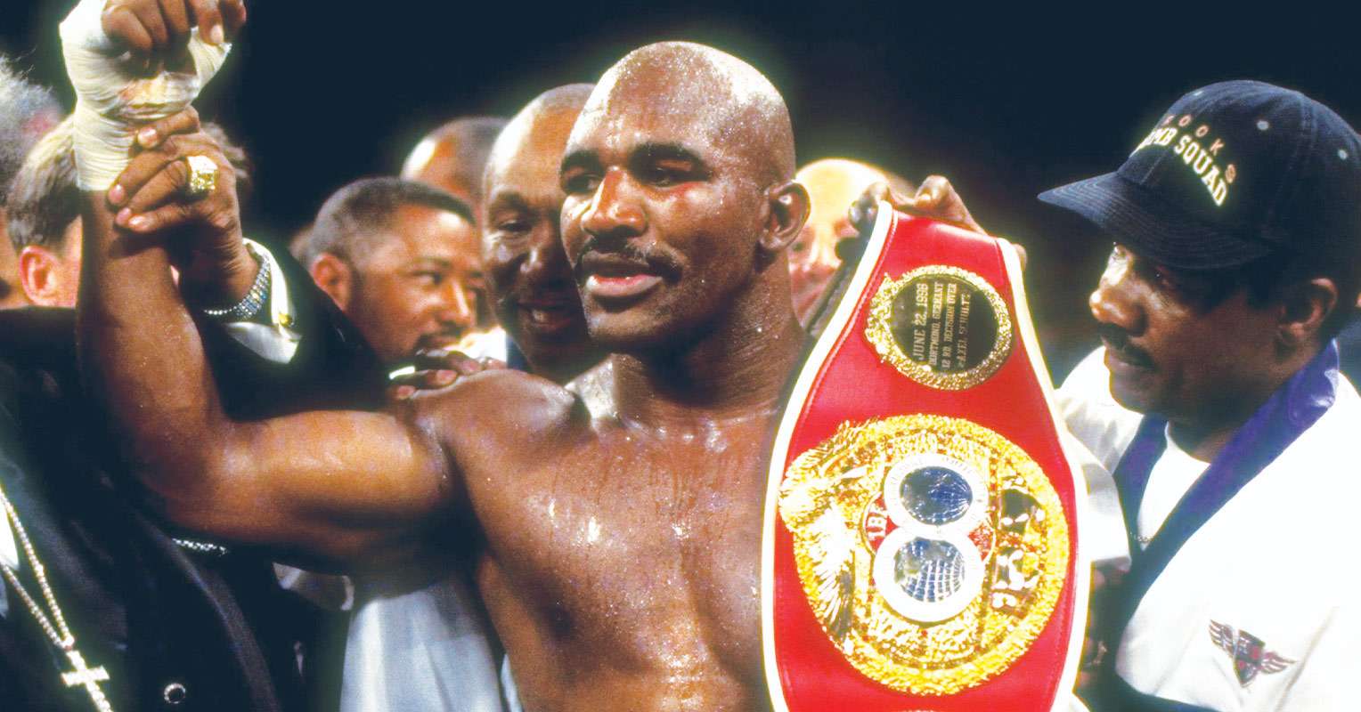 Boxing Legend Who Moved Up In Weight To Beat Holyfield Has No Doubt Who Wins Canelo vs Crawford