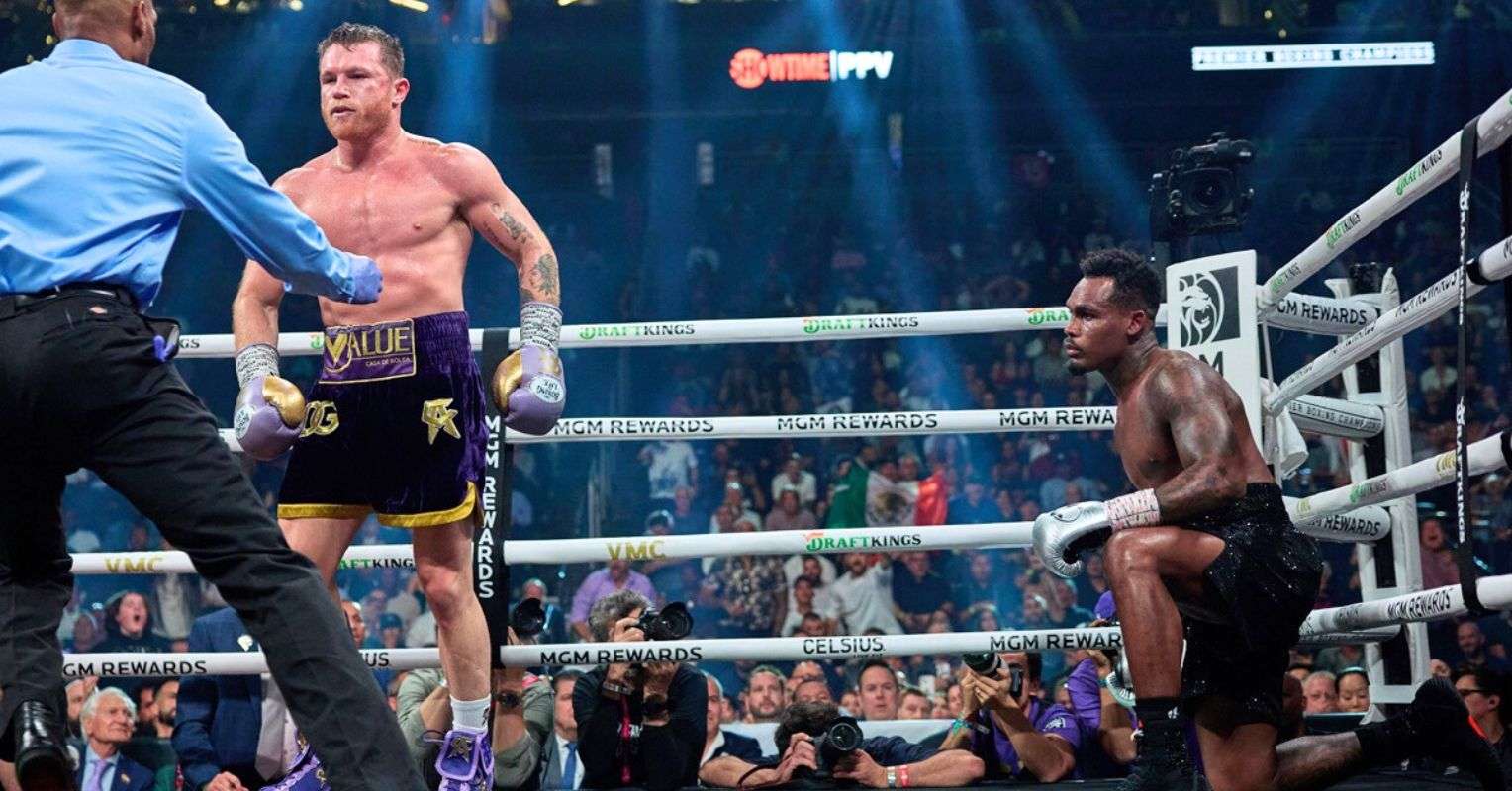 Canelo drops Charlo