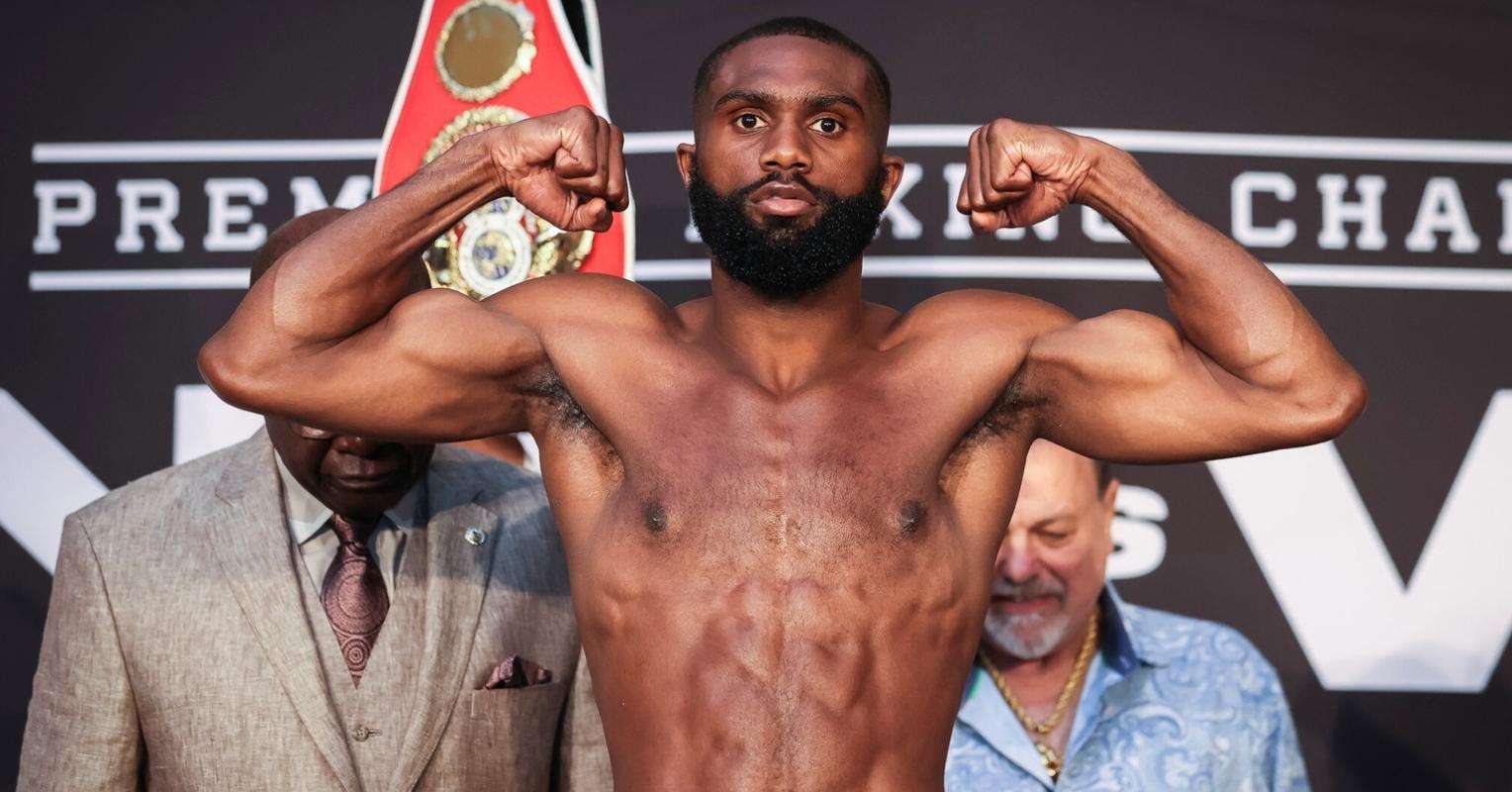 Hall Of Fame Fighter Slams ‘Scared’ Jaron Ennis For Canelo Spar: “You’re Meant To Be A Champion”