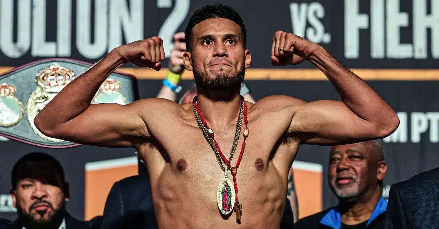 David Benavidez Calls Out World Champion In New Weight Class: “Let’s Go To War”